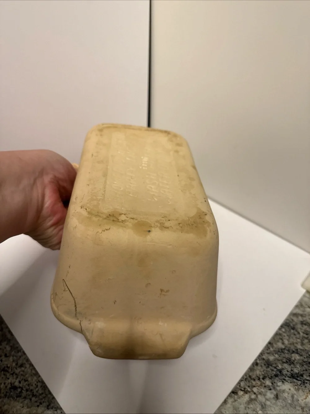 Pampered Chef Stone seasoned Loaf Pan with Handles